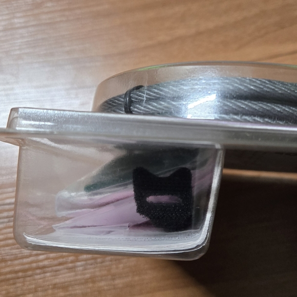 Targus-Defcon Cl Note Book Cable lock. - Picture 4 of 4